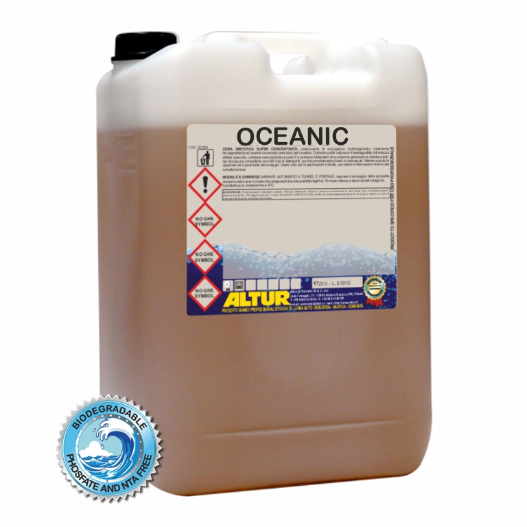 Oceanic detergente pulizia scafo vetroresina gel coat parabordi